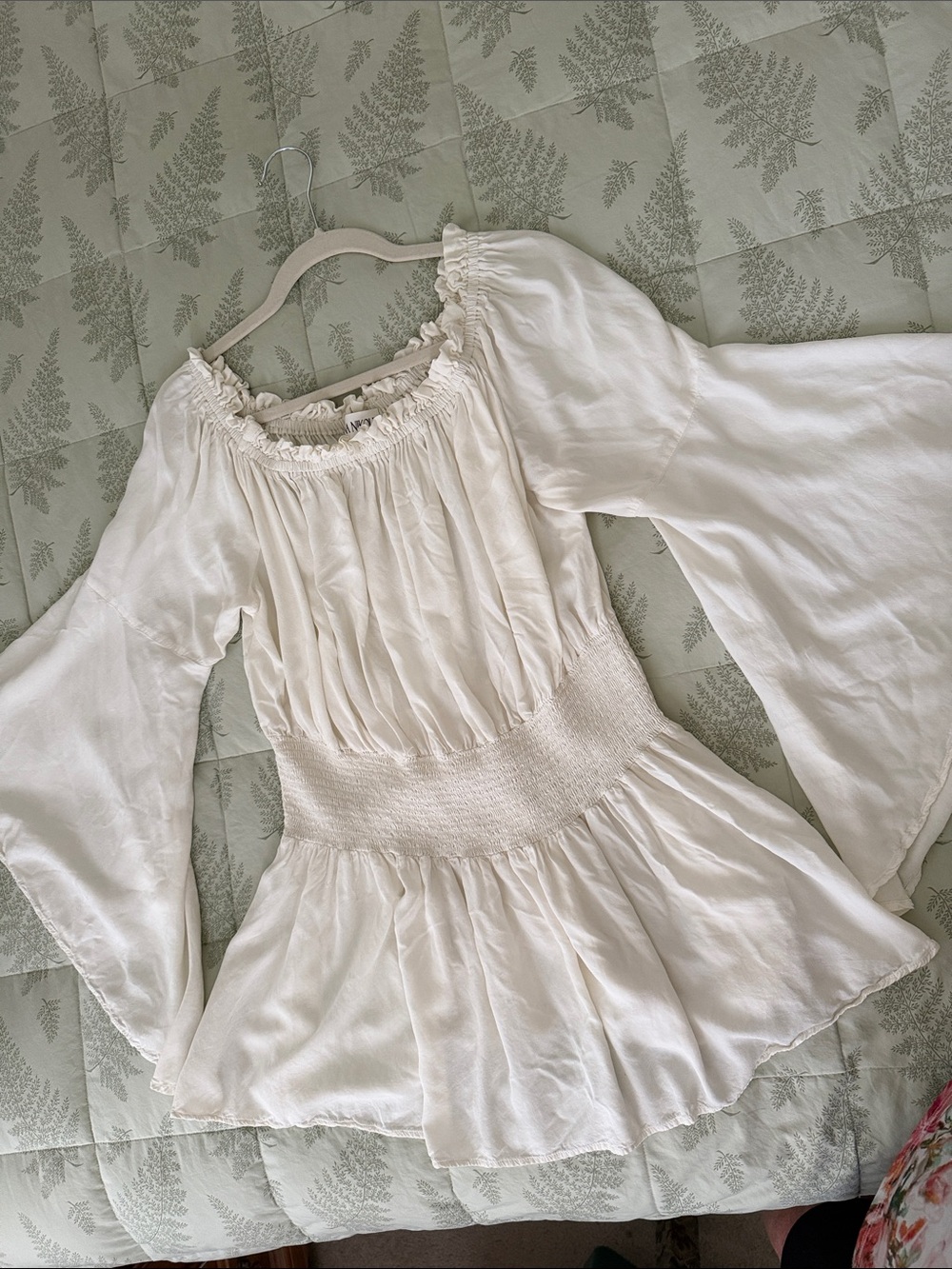Hannah Nikole Women's White Smocked-Waist Peasant Tunic